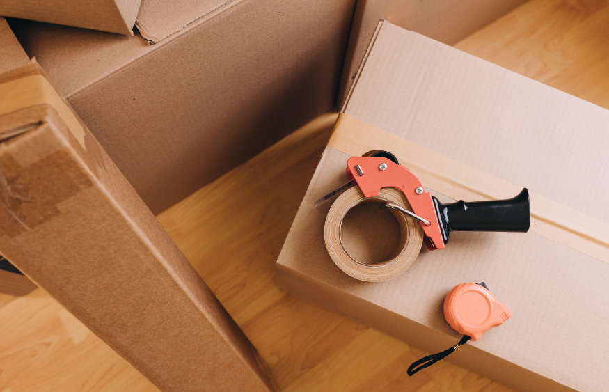 There are different types of packing and moving services to make a move easier.