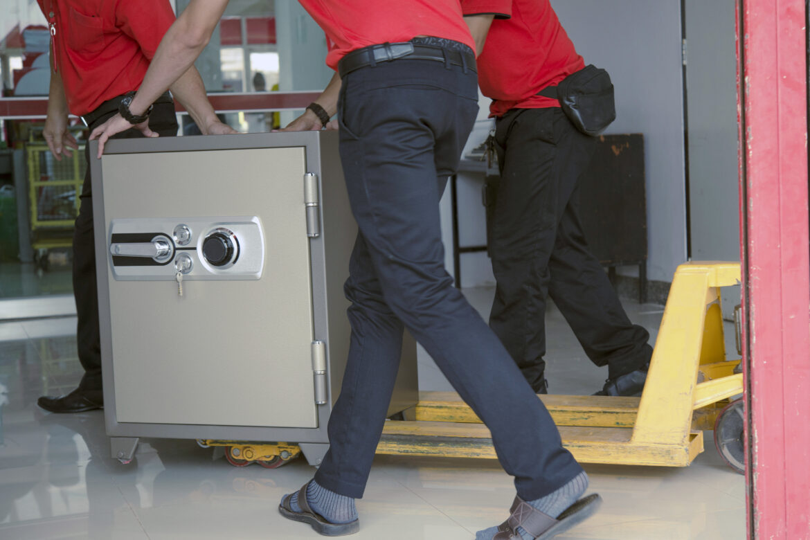 How to Hire Safe Movers & Gun Safe Movers